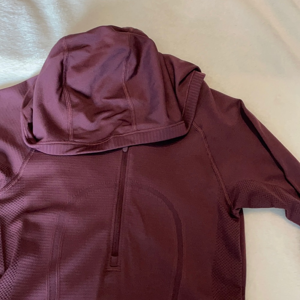 Lululemon Swiftly Tech 1/4 Zip